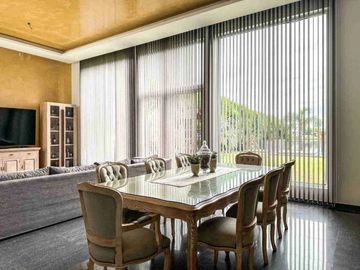 Casa de diseño en Venta Lago San Benito Villanueva