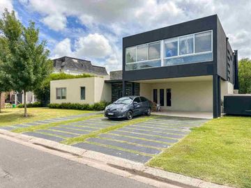 CASA VENTA 6AMB,TIGRE,VILLANUEV,SAN BENITO, ALLAGO