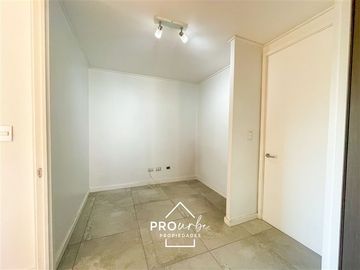 Departamento en Venta en Carlos Lira Infante/Cristobal Colon