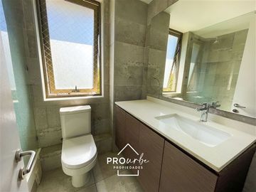 Departamento en Venta en Carlos Lira Infante/Cristobal Colon