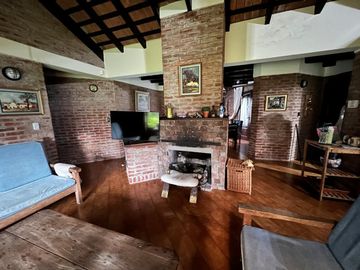 CASA VENTA PINAMAR ZONA IGLESIA 5 AMB GARAGE