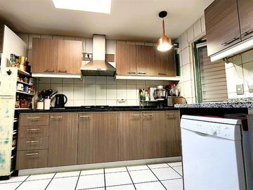 Casa en Venta en QUILIN NORTE CON MATÍAS COUSIÑO