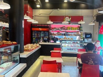 Local Comercial en Venta en Derecho de Llaves de Gran Panadería con Imponente Fábrica de Alto Nivel - En Ñuñoa...