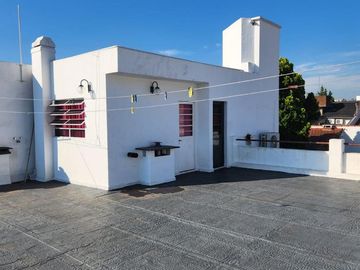 CASA VENTA 5 AMBIENTES RAMOS MEJIA SUR PILETA