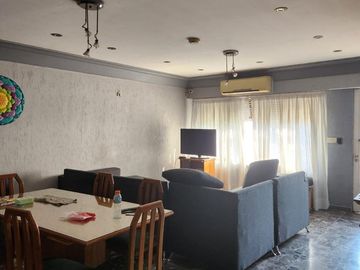 CASA VENTA 5 AMBIENTES RAMOS MEJIA SUR PILETA