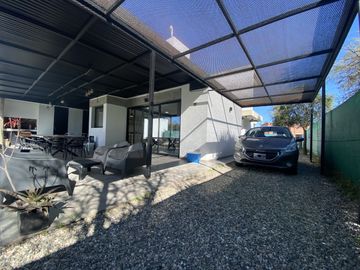 CASA EN VENTA BARRIO PRIVADO LAS CAÃITAS
