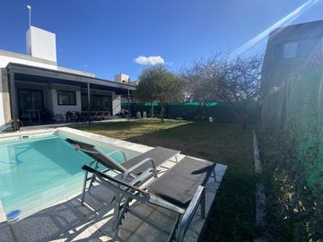 CASA EN VENTA BARRIO PRIVADO LAS CAÃITAS