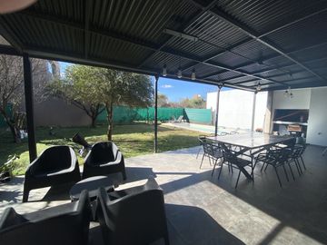 CASA EN VENTA BARRIO PRIVADO LAS CAÃITAS