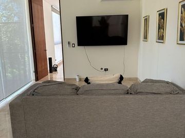Renta Hermosa Residencia en Privada Yucatan Country Club