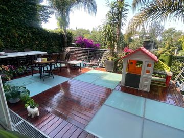 VENTA CASA EN LOMAS DE CHAPULTEPEC REMODELADA, VISTA ESPECTACULAR