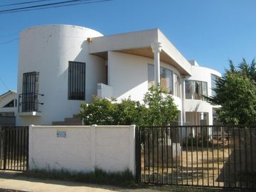 FOCOLARE PROPIEDADES VENDE HERMOSA PROPIEDAD