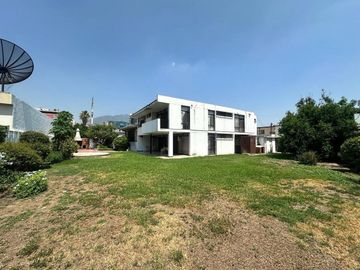 Casa con excedente en venta en Monterrey, colonia Gonzalitos
