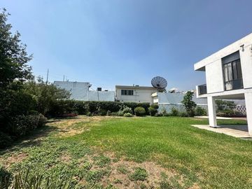 Casa con excedente en venta en Monterrey, colonia Gonzalitos