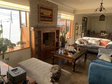 Casa en Venta en Psje Nuevo Uno 3891