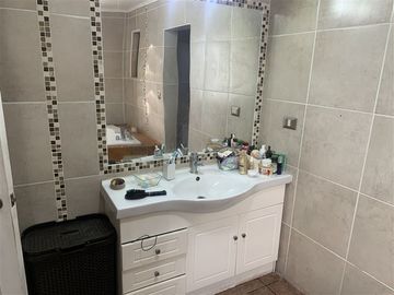 Casa en Venta en Psje Nuevo Uno 3891