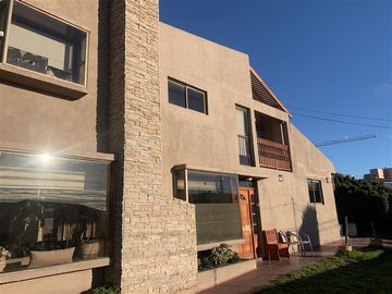 Casa en Venta en Psje Nuevo Uno 3891