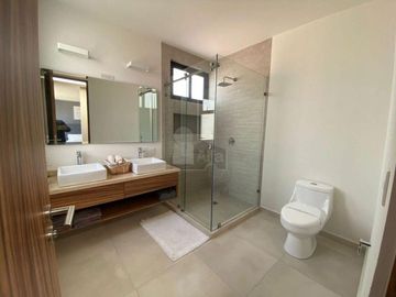 Casa en condominio en venta en San Gaspar Tlahuelilpan, Metepec, México