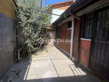 Casa en Venta en Av Argentina / Av Pajaritos