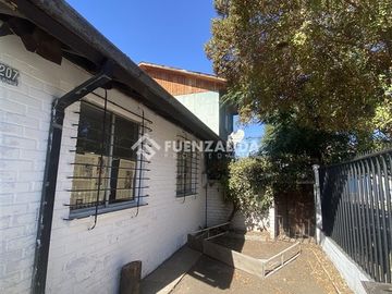 Casa en Venta en Av Argentina / Av Pajaritos