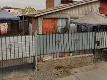 CASA EN VENTA PARA REMODELAR CERRO NAVIA