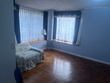 VENTA DE CASA LA PRIMAVERA CUMBAYA