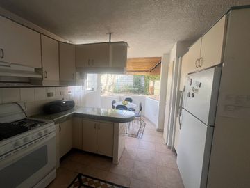 VENTA DE CASA LA PRIMAVERA CUMBAYA