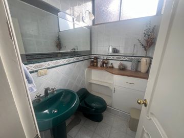 VENTA DE CASA LA PRIMAVERA CUMBAYA