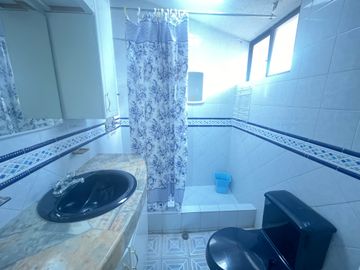 VENTA DE CASA LA PRIMAVERA CUMBAYA