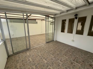 Casa de venta La Primavera Cumbayá