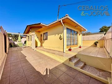 Casa en Venta en Victoria, Villa Alemana