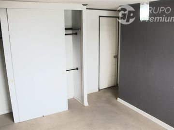 Departamento en Venta en Recoleta, metro Cementerios