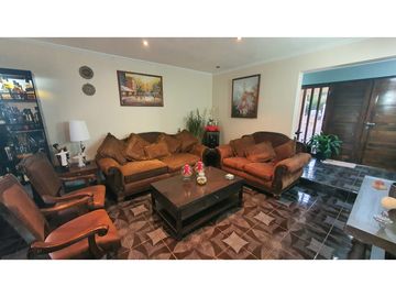 Venta Parcela de Agrado 4D 3B piscina Los Placeres Rinconada