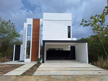 gran casa nueva, gran terreno- 3 habitaciones - bonita privada con amenidades