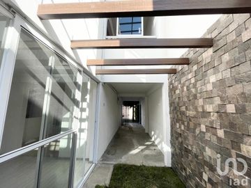 CASA AMPLIADA EN BOSQUES RESIDENCIAL ICA ZINACANTEPEC, EDO MEX