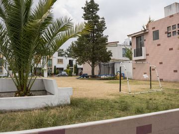 CASA AMPLIADA EN BOSQUES RESIDENCIAL ICA ZINACANTEPEC, EDO MEX