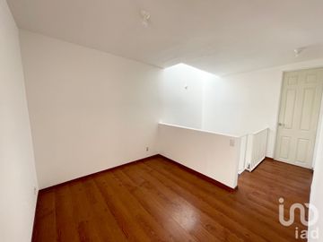CASA AMPLIADA EN BOSQUES RESIDENCIAL ICA ZINACANTEPEC, EDO MEX