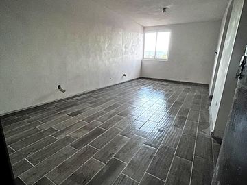 Departamento en Venta CENTRICO Remodelado, 3 Recámaras en La Colina Morelia $1,490,000