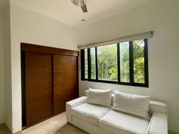 Se vende casa estilo Minimalista en Playa del Carmen, Quintana Roo
