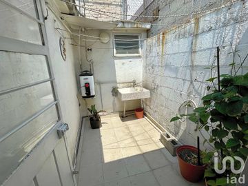 Se Vende Casa en Víveros del Valle, Tlalnepantla, Edo. Méx