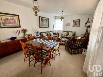 Se Vende Casa en Víveros del Valle, Tlalnepantla, Edo. Méx