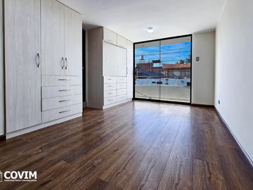 Casa en Venta en José Luis Bustamante y Rivero