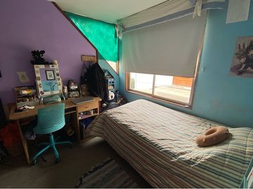 REBAJADO! Casa En Las Condes: Espacio y Confort