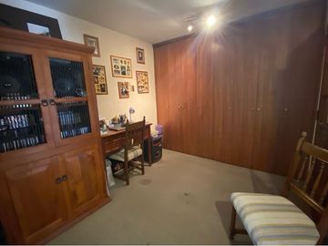REBAJADO! Casa En Las Condes: Espacio y Confort