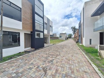 Venta de casa  - El Sereno - atrás de Plaza San Diego, Cuautlancingo, Puebla.