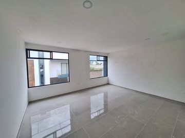 Venta de casa  - El Sereno - atrás de Plaza San Diego, Cuautlancingo, Puebla.