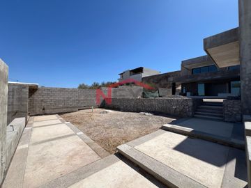 CASA EN VENTA EN HACIENDA RESIDENCIAL