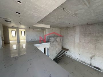 CASA EN VENTA EN HACIENDA RESIDENCIAL