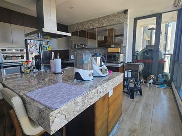 Venta o Renta departamento 3 dormitorios, moderno edificio Bellavista