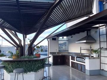 Venta o Renta departamento 3 dormitorios, moderno edificio Bellavista