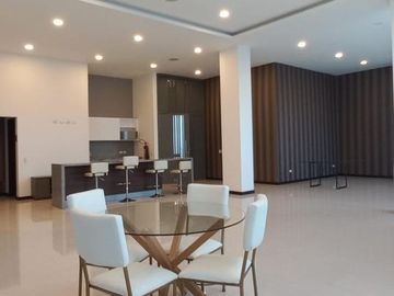 Venta o Renta departamento 3 dormitorios, moderno edificio Bellavista